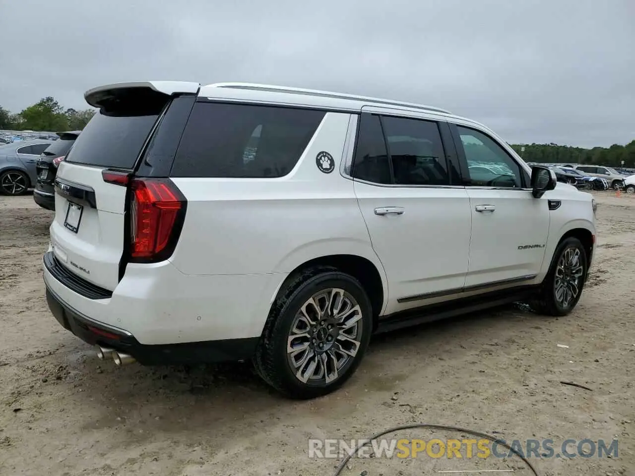 3 Photograph of a damaged car 1GKS2EKL5PR240503 GMC YUKON 2023