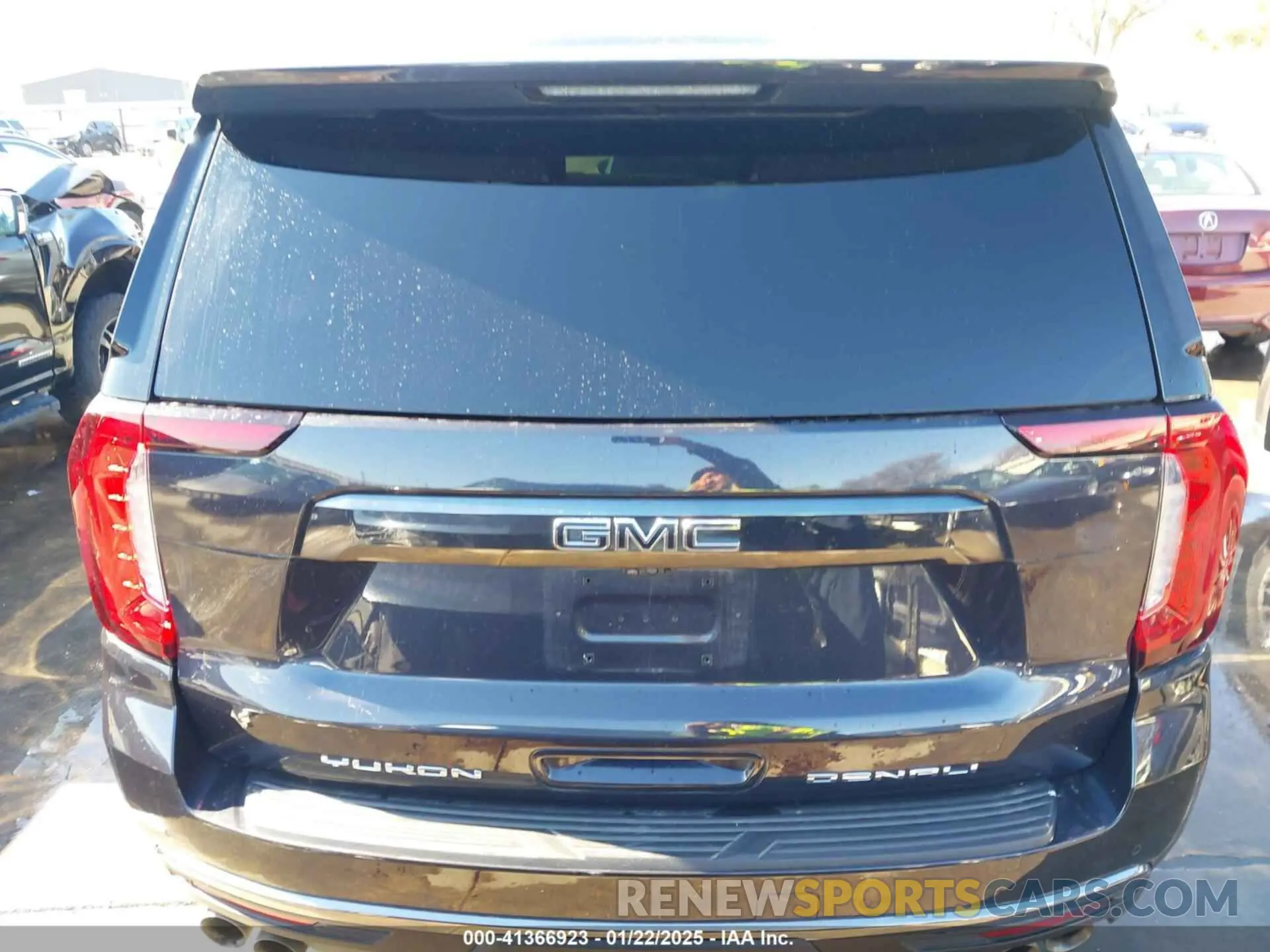 17 Photograph of a damaged car 1GKS2EKL6PR316634 GMC YUKON 2023