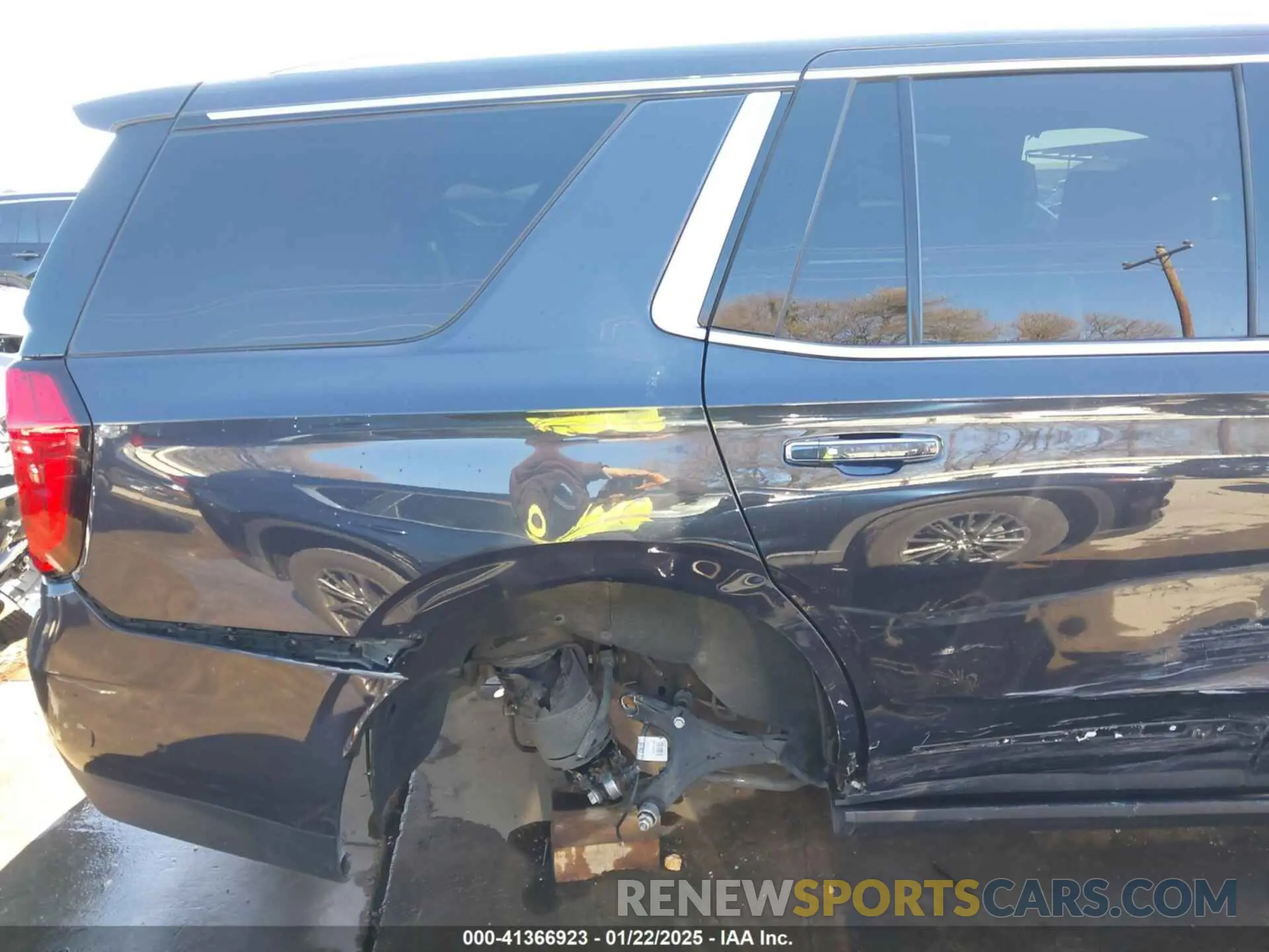 20 Photograph of a damaged car 1GKS2EKL6PR316634 GMC YUKON 2023