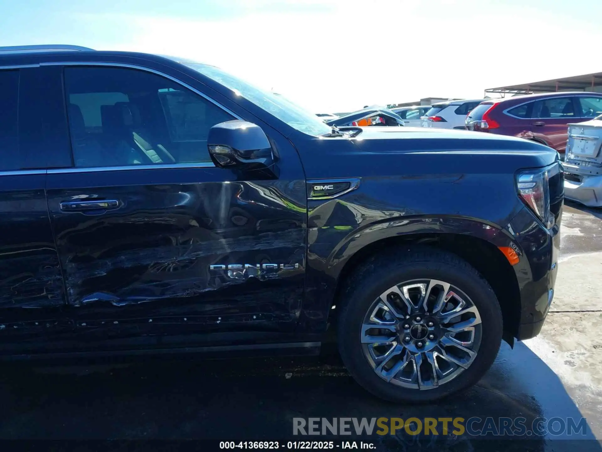 21 Photograph of a damaged car 1GKS2EKL6PR316634 GMC YUKON 2023