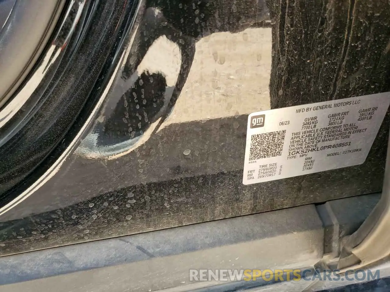 14 Photograph of a damaged car 1GKS2HKL0PR408551 GMC YUKON 2023