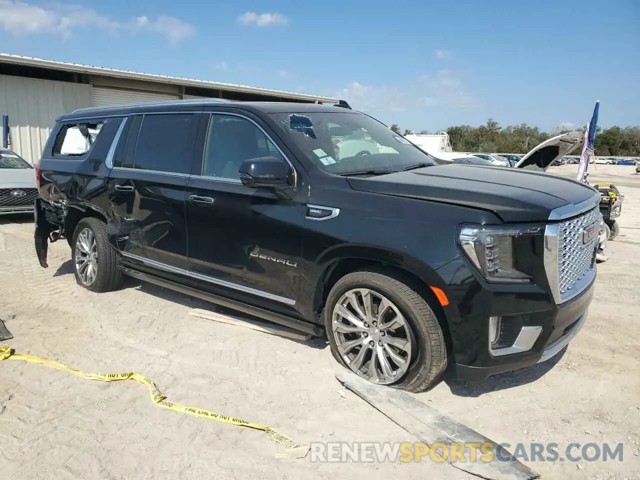 4 Photograph of a damaged car 1GKS2JKL2PR308457 GMC YUKON 2023