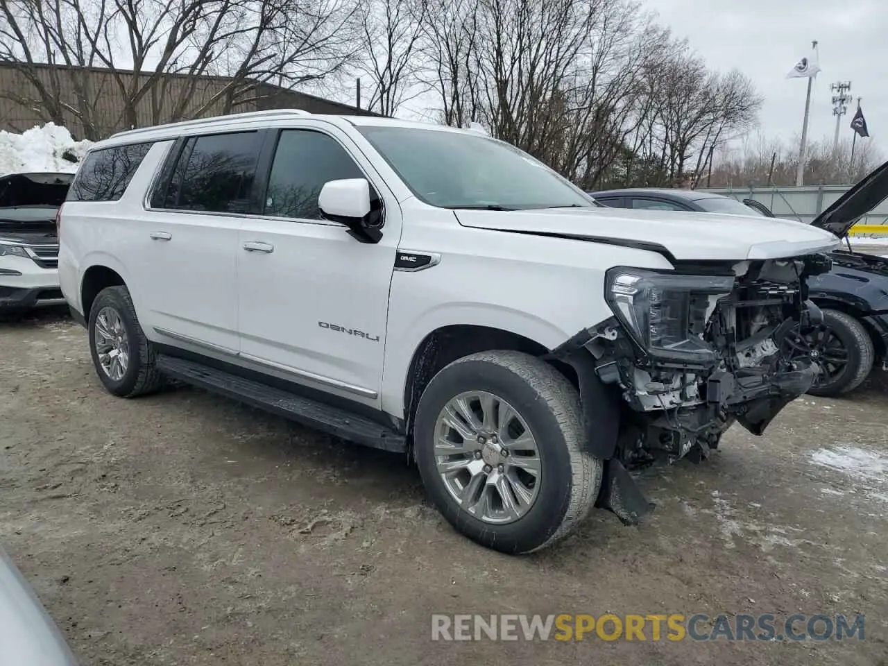 4 Photograph of a damaged car 1GKS2JKL6PR157560 GMC YUKON 2023