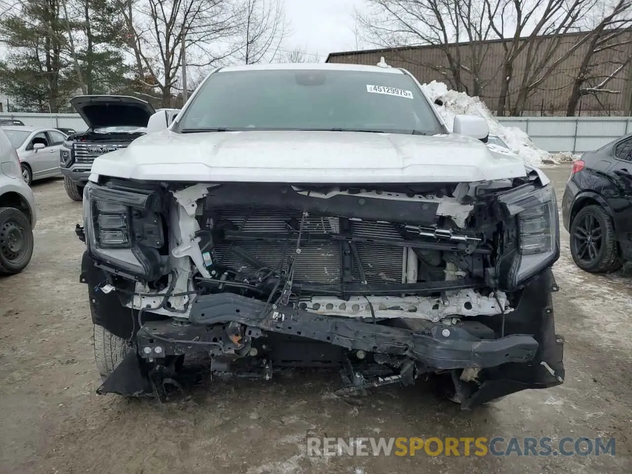 5 Photograph of a damaged car 1GKS2JKL6PR157560 GMC YUKON 2023