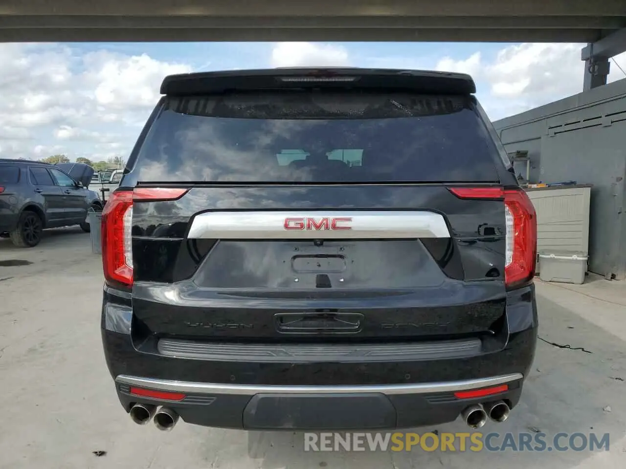6 Photograph of a damaged car 1GKS2JKL9PR393538 GMC YUKON 2023