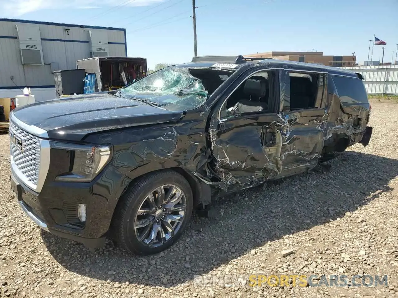 1 Photograph of a damaged car 1GKS2JKTXPR386954 GMC YUKON 2023