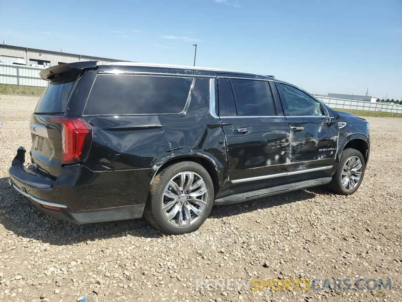 3 Photograph of a damaged car 1GKS2JKTXPR386954 GMC YUKON 2023