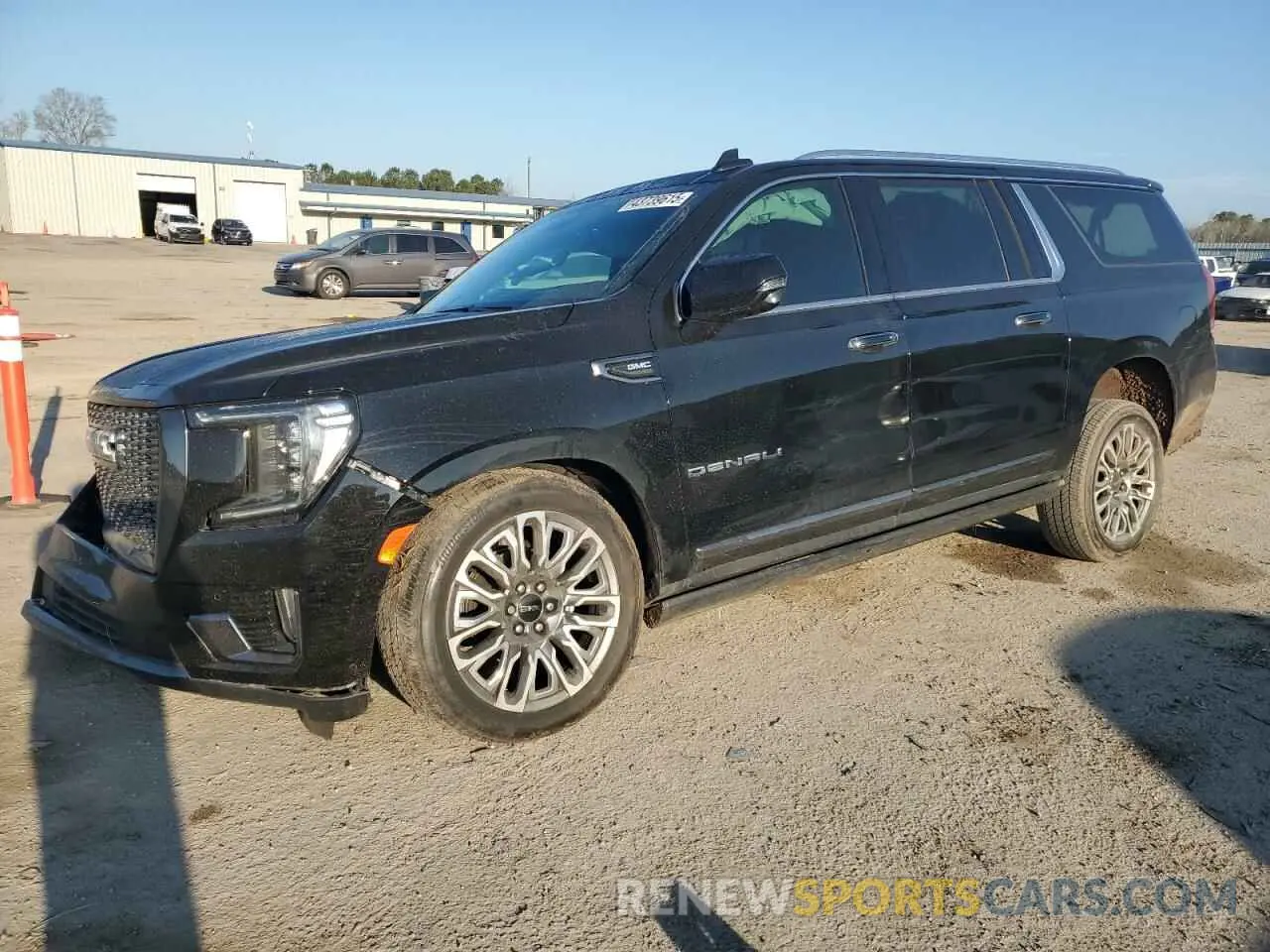 1 Photograph of a damaged car 1GKS2KKLXPR134840 GMC YUKON 2023