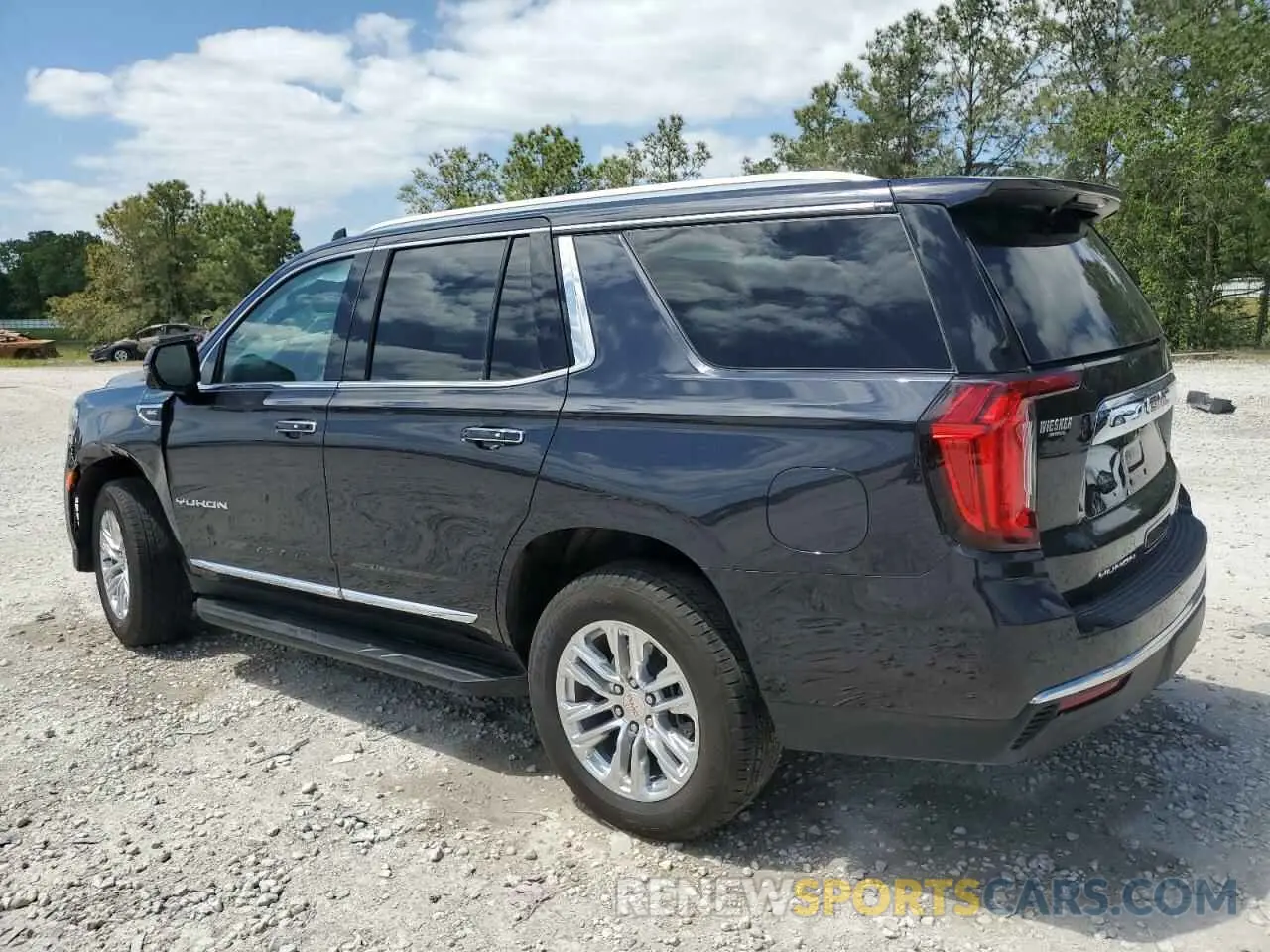 2 Photograph of a damaged car 1GKS1BKD3RR389294 GMC YUKON 2024