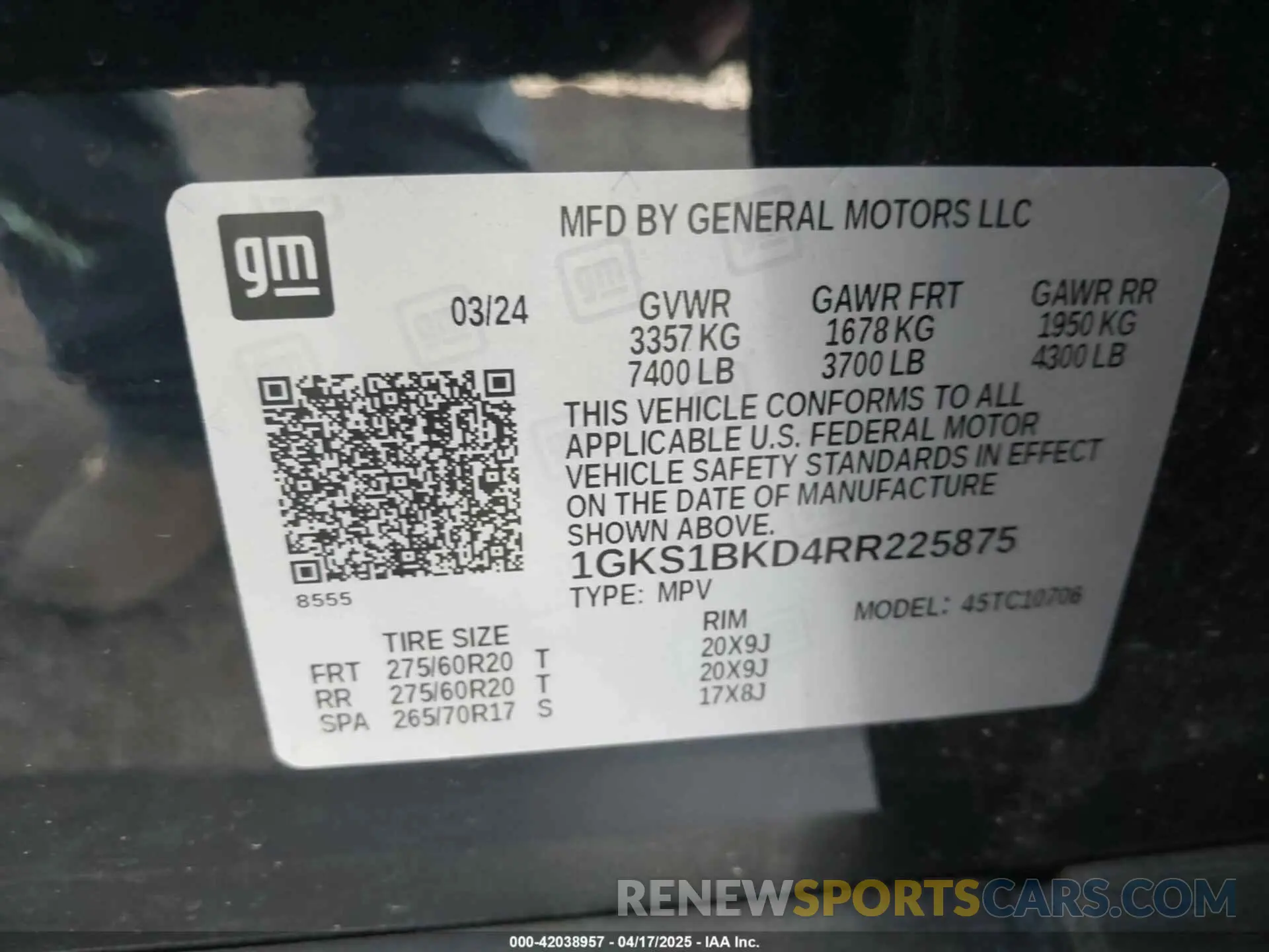 9 Photograph of a damaged car 1GKS1BKD4RR225875 GMC YUKON 2024