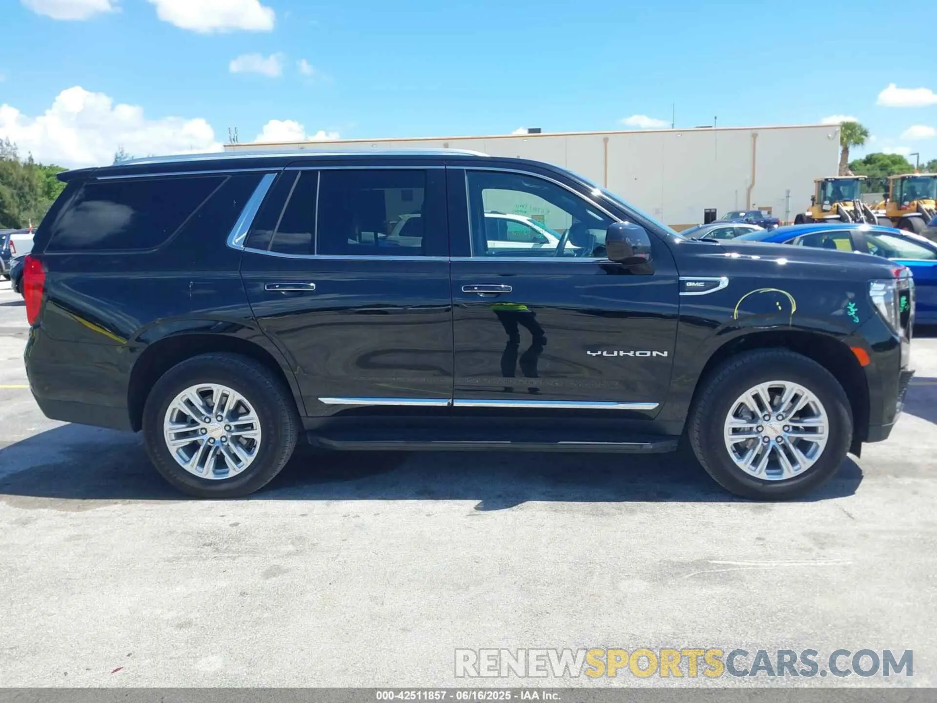 13 Photograph of a damaged car 1GKS2BKDXRR235260 GMC YUKON 2024