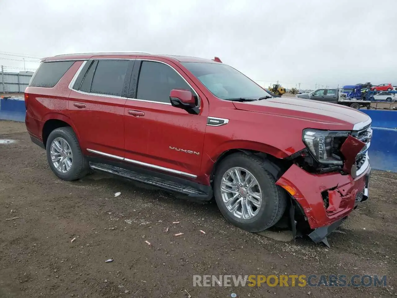 4 Photograph of a damaged car 1GKS2BKT4RR325124 GMC YUKON 2024