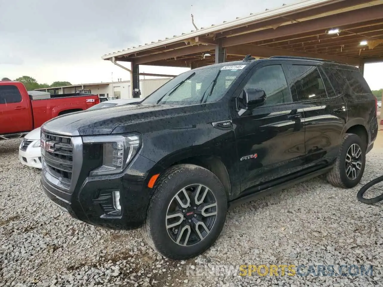 1 Photograph of a damaged car 1GKS2CKD8RR392405 GMC YUKON 2024