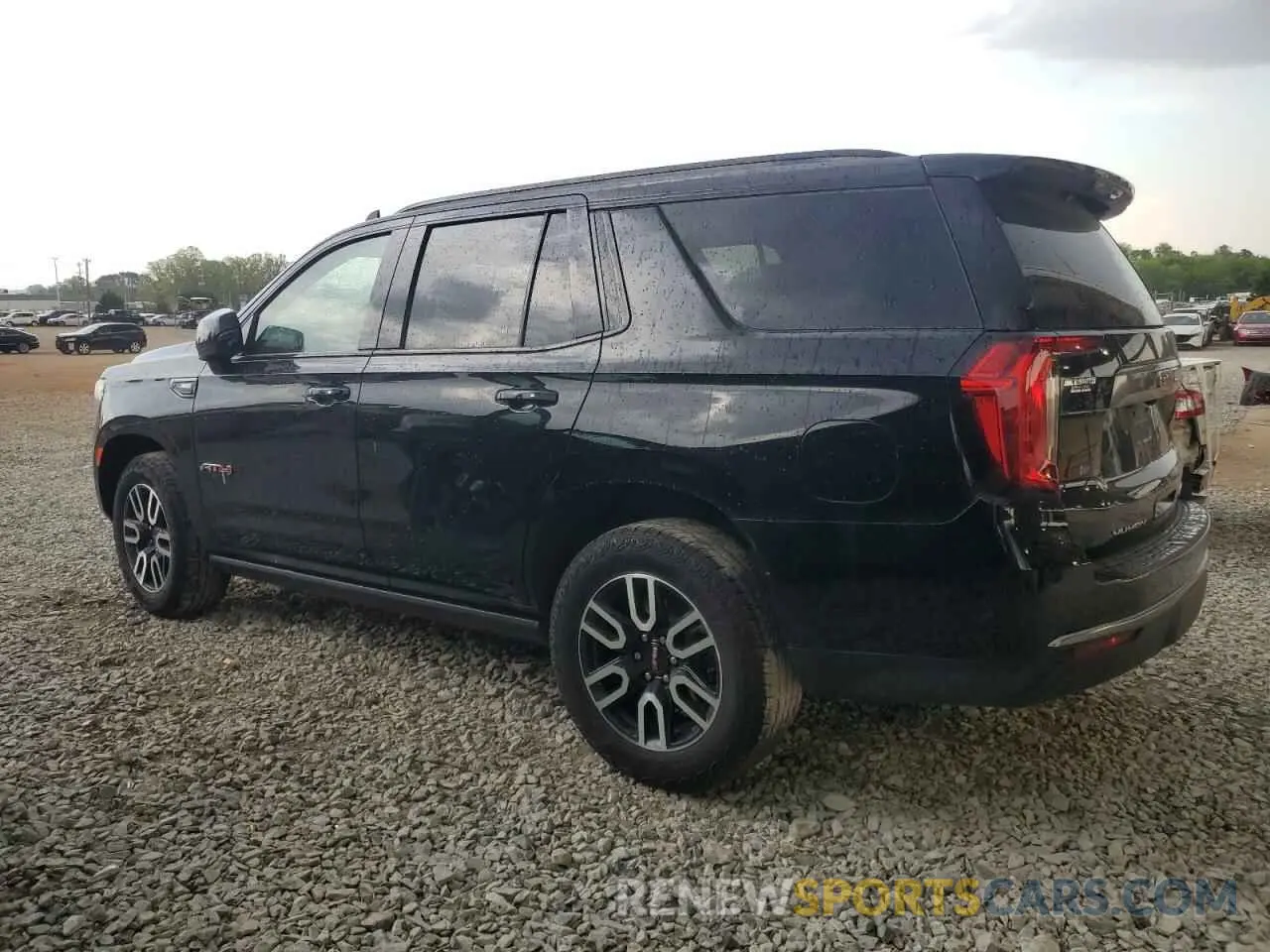 2 Photograph of a damaged car 1GKS2CKD8RR392405 GMC YUKON 2024