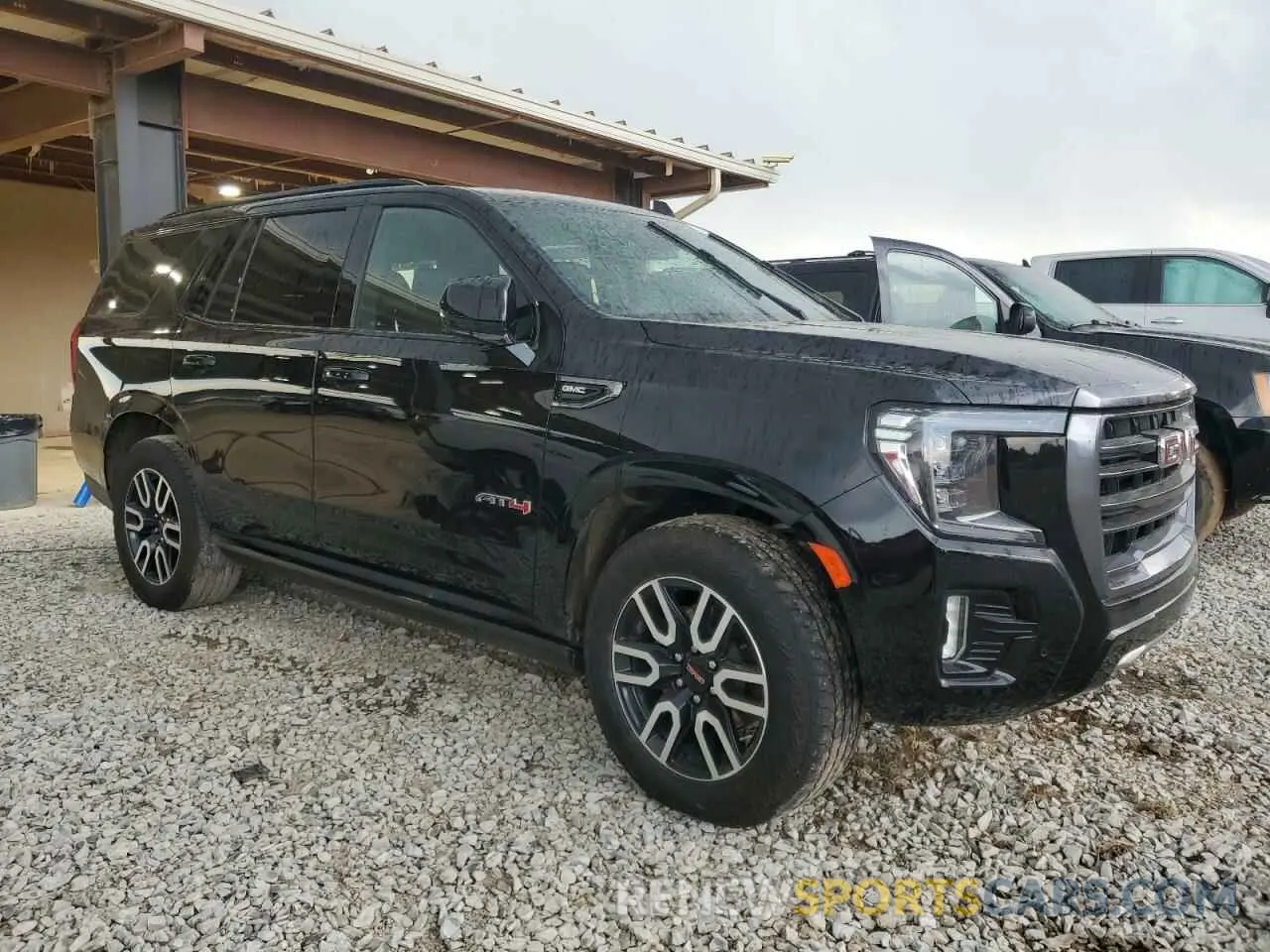 4 Photograph of a damaged car 1GKS2CKD8RR392405 GMC YUKON 2024