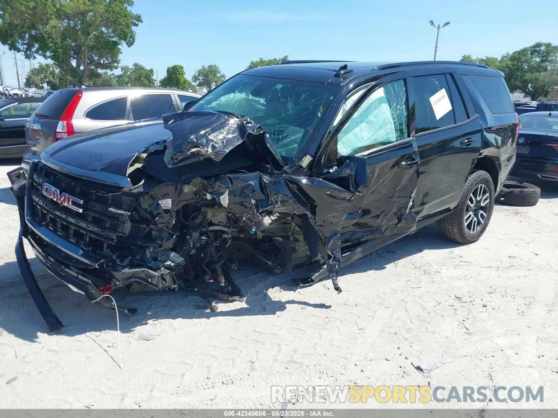 2 Photograph of a damaged car 1GKS2CKL4RR262774 GMC YUKON 2024