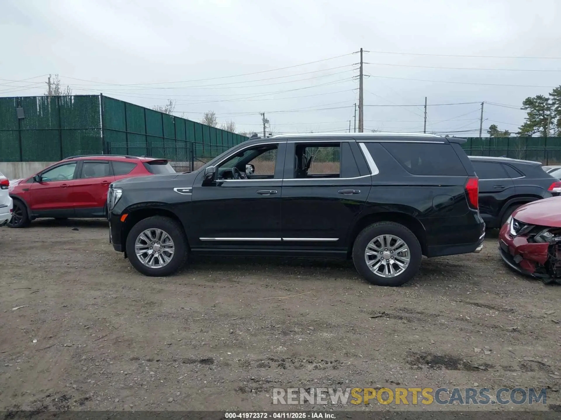 14 Photograph of a damaged car 1GKS2DKL0RR106494 GMC YUKON 2024