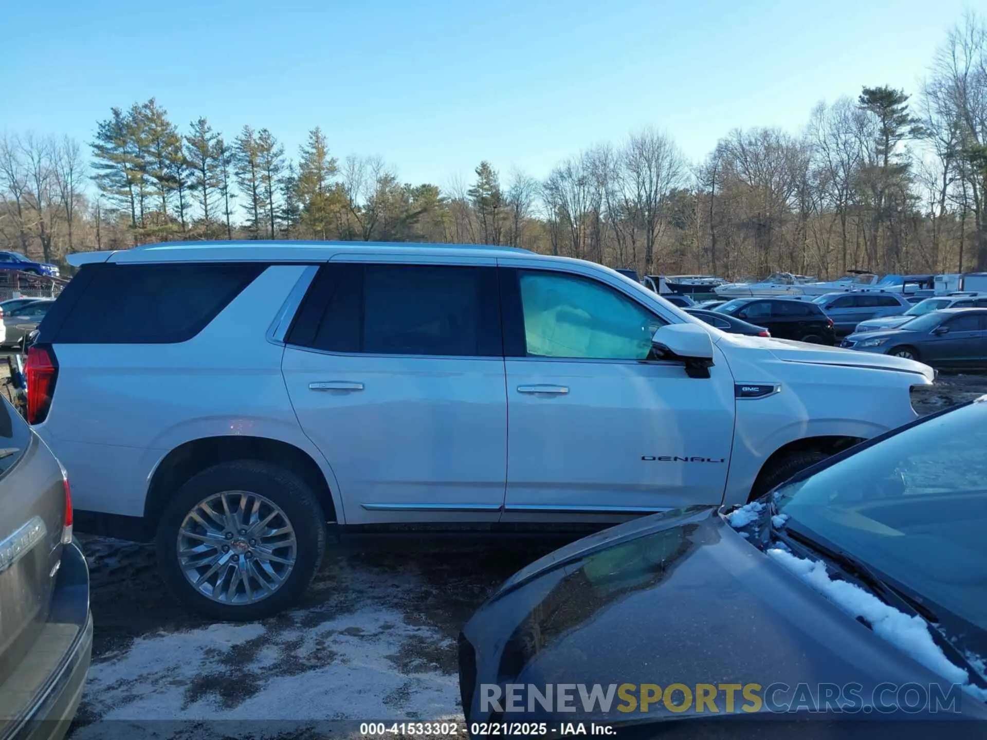 13 Photograph of a damaged car 1GKS2DKL2RR285492 GMC YUKON 2024
