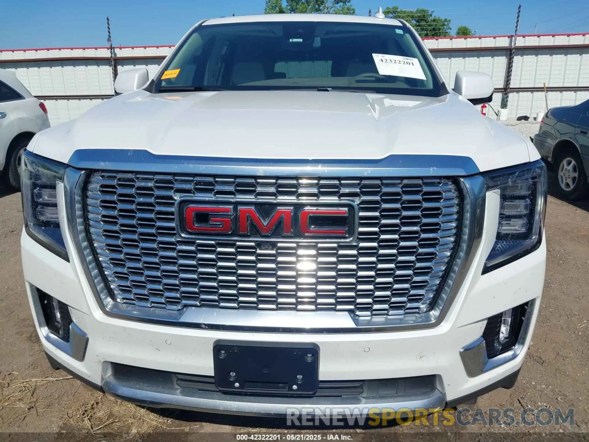 12 Photograph of a damaged car 1GKS2DKL7RR347730 GMC YUKON 2024