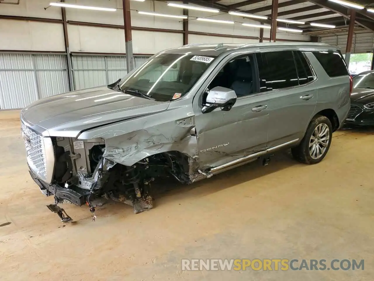 1 Photograph of a damaged car 1GKS2DKT1RR153503 GMC YUKON 2024