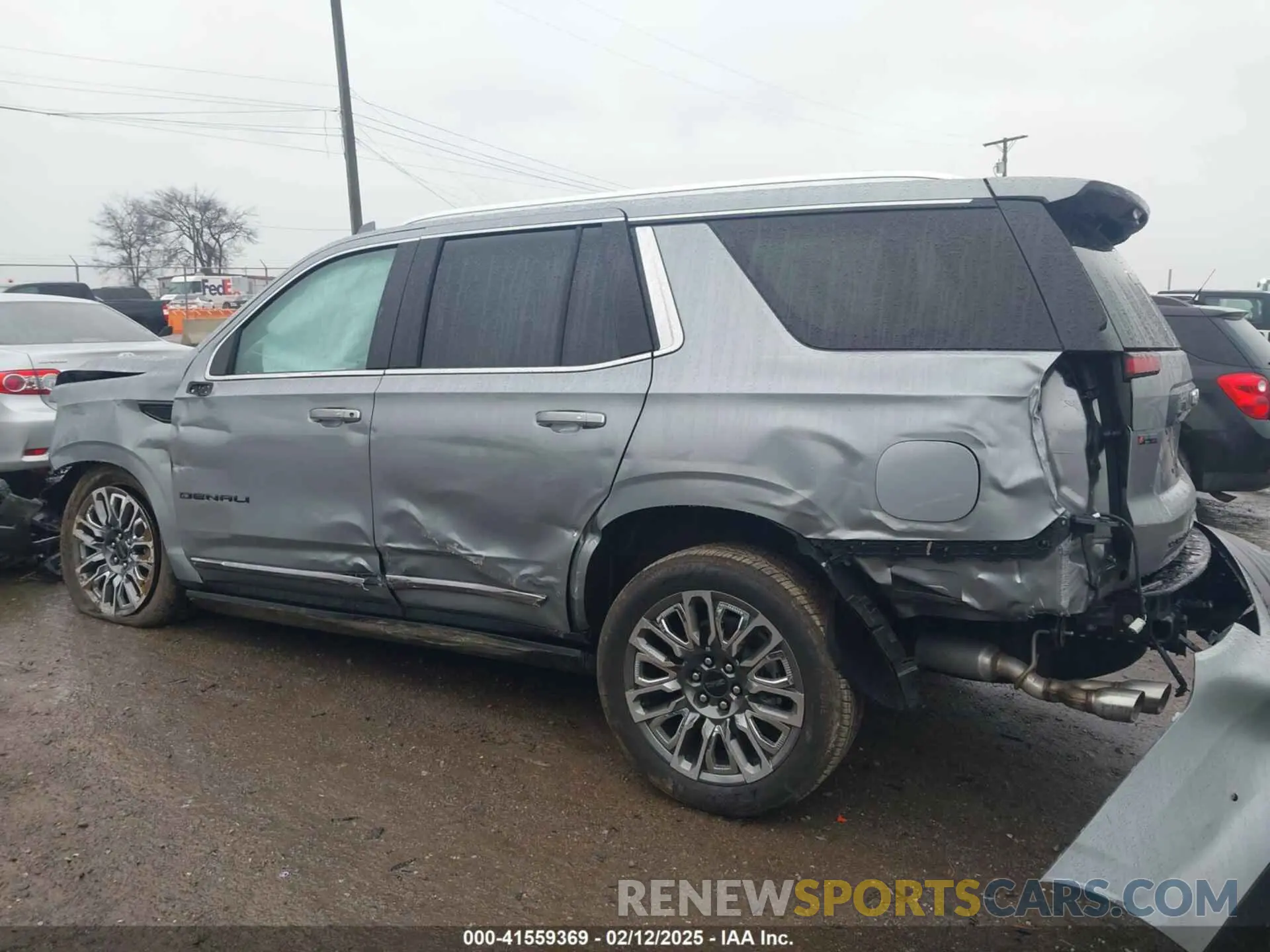 14 Photograph of a damaged car 1GKS2EKL2RR239053 GMC YUKON 2024
