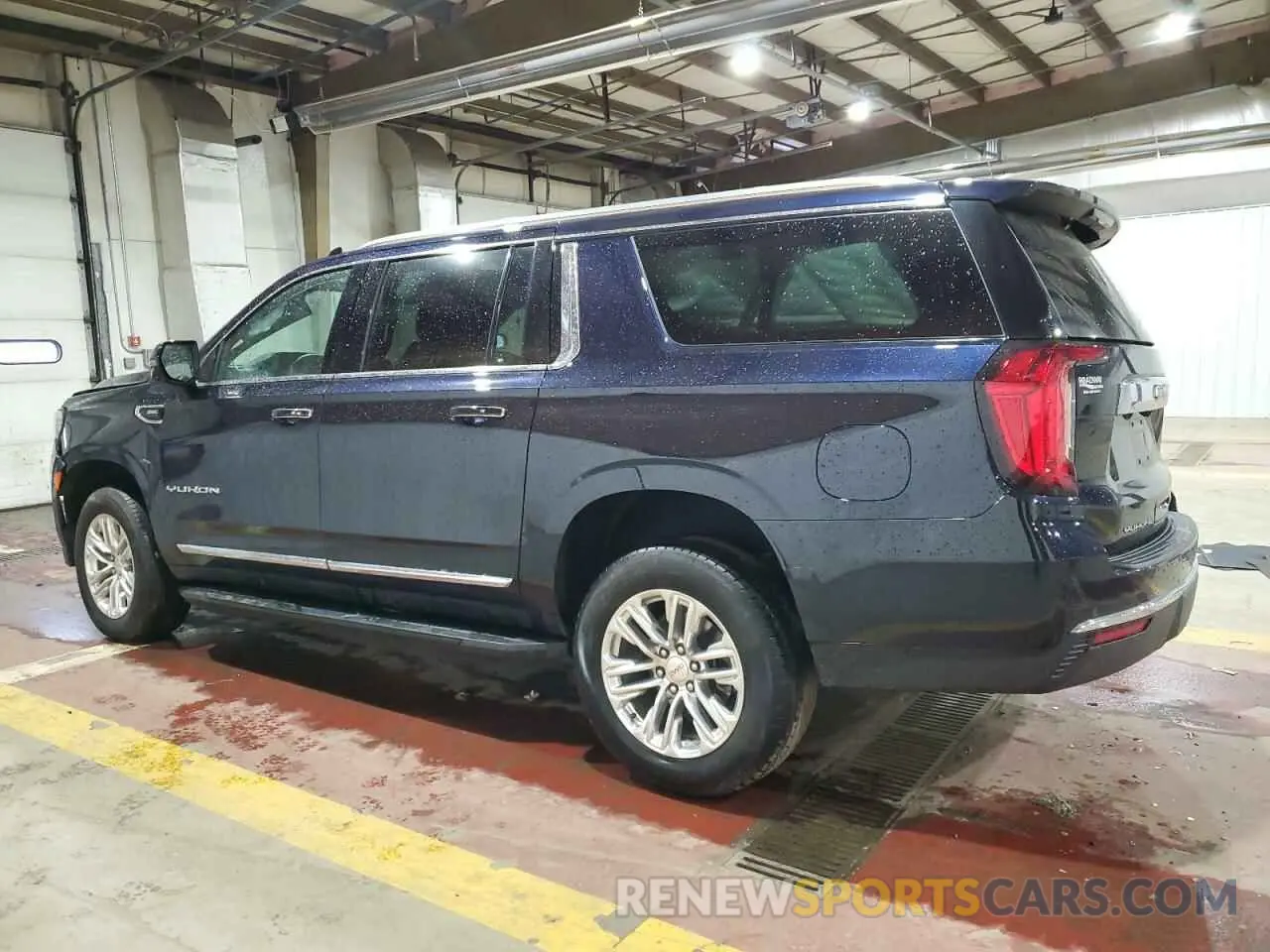 2 Photograph of a damaged car 1GKS2GKD7RR229235 GMC YUKON 2024