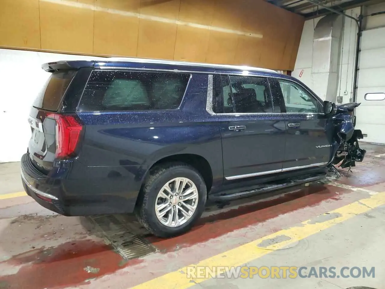 3 Photograph of a damaged car 1GKS2GKD7RR229235 GMC YUKON 2024