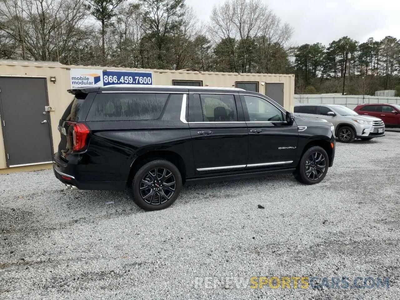 3 Photograph of a damaged car 1GKS2JKL2RR126728 GMC YUKON 2024