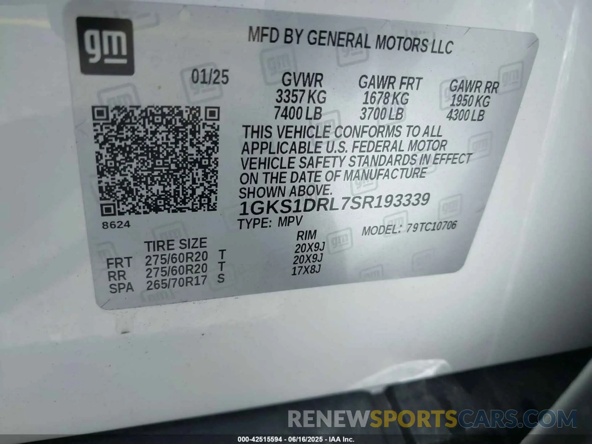 9 Photograph of a damaged car 1GKS1DRL7SR193339 GMC YUKON 2025