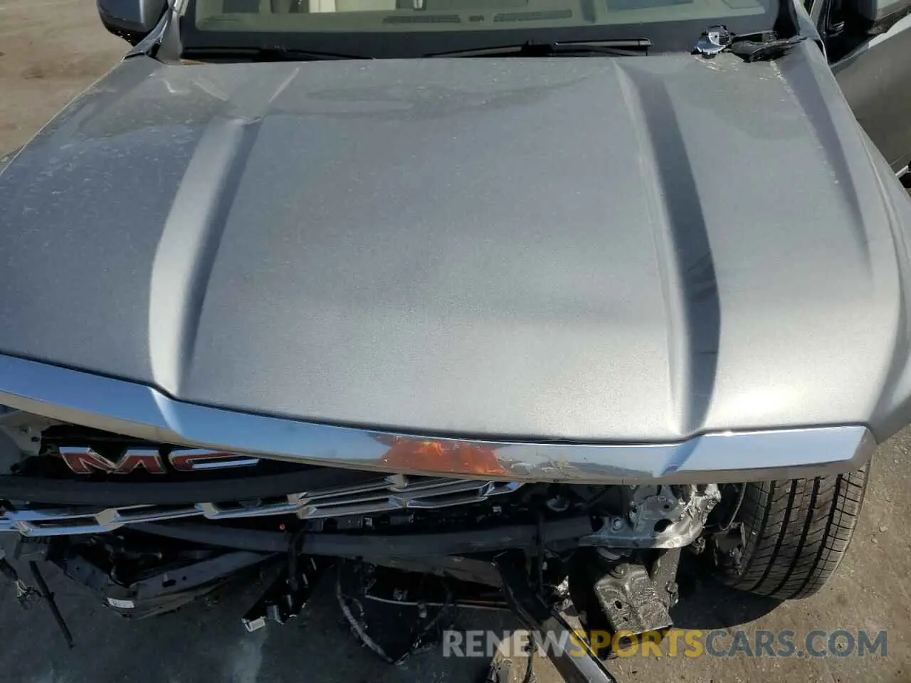 12 Photograph of a damaged car 1GKS2DRL0SR252549 GMC YUKON 2025