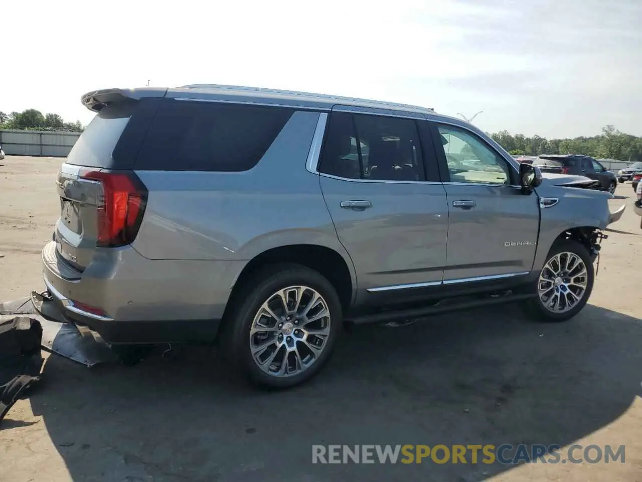 3 Photograph of a damaged car 1GKS2DRL0SR252549 GMC YUKON 2025