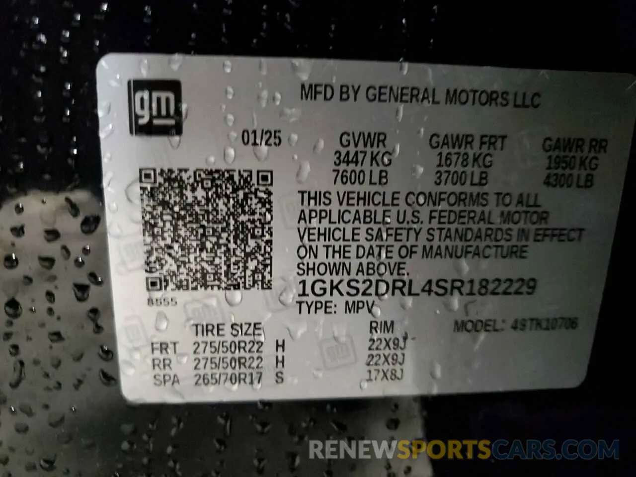 13 Photograph of a damaged car 1GKS2DRL4SR182229 GMC YUKON 2025
