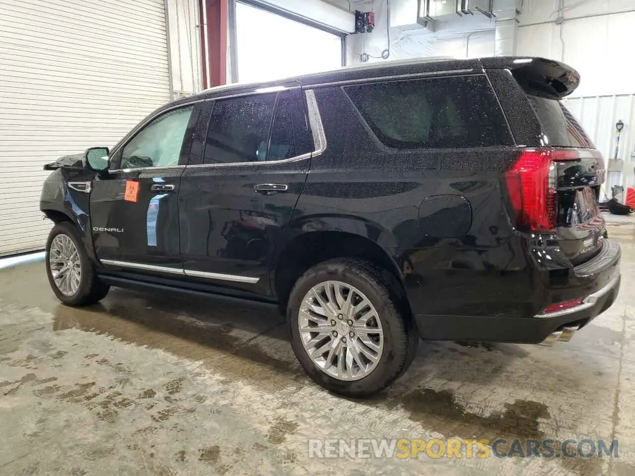 2 Photograph of a damaged car 1GKS2DRL4SR182229 GMC YUKON 2025