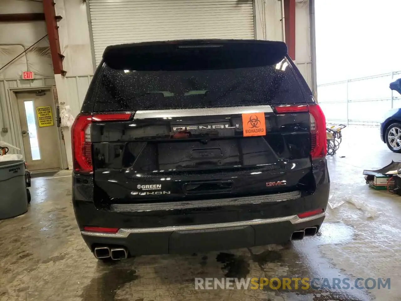 6 Photograph of a damaged car 1GKS2DRL4SR182229 GMC YUKON 2025