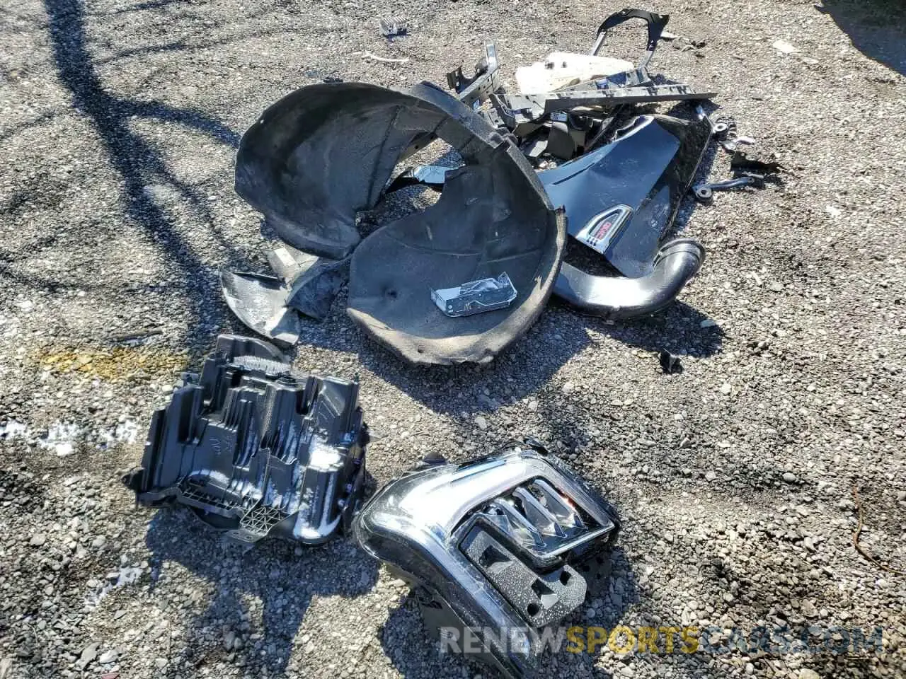 12 Photograph of a damaged car 1GKS2DRL6SR151760 GMC YUKON 2025