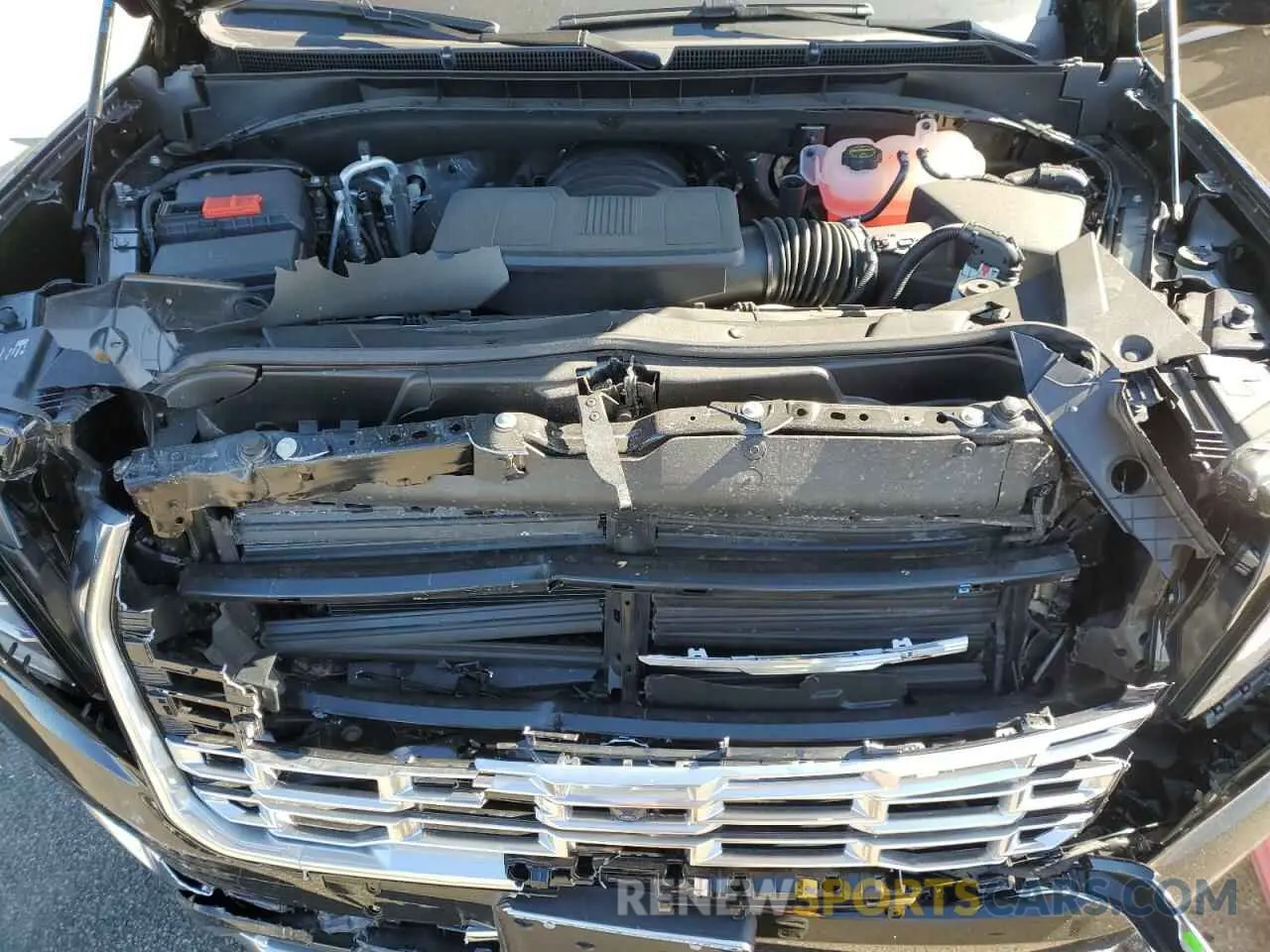 13 Photograph of a damaged car 1GKS2JRL6SR129529 GMC YUKON 2025