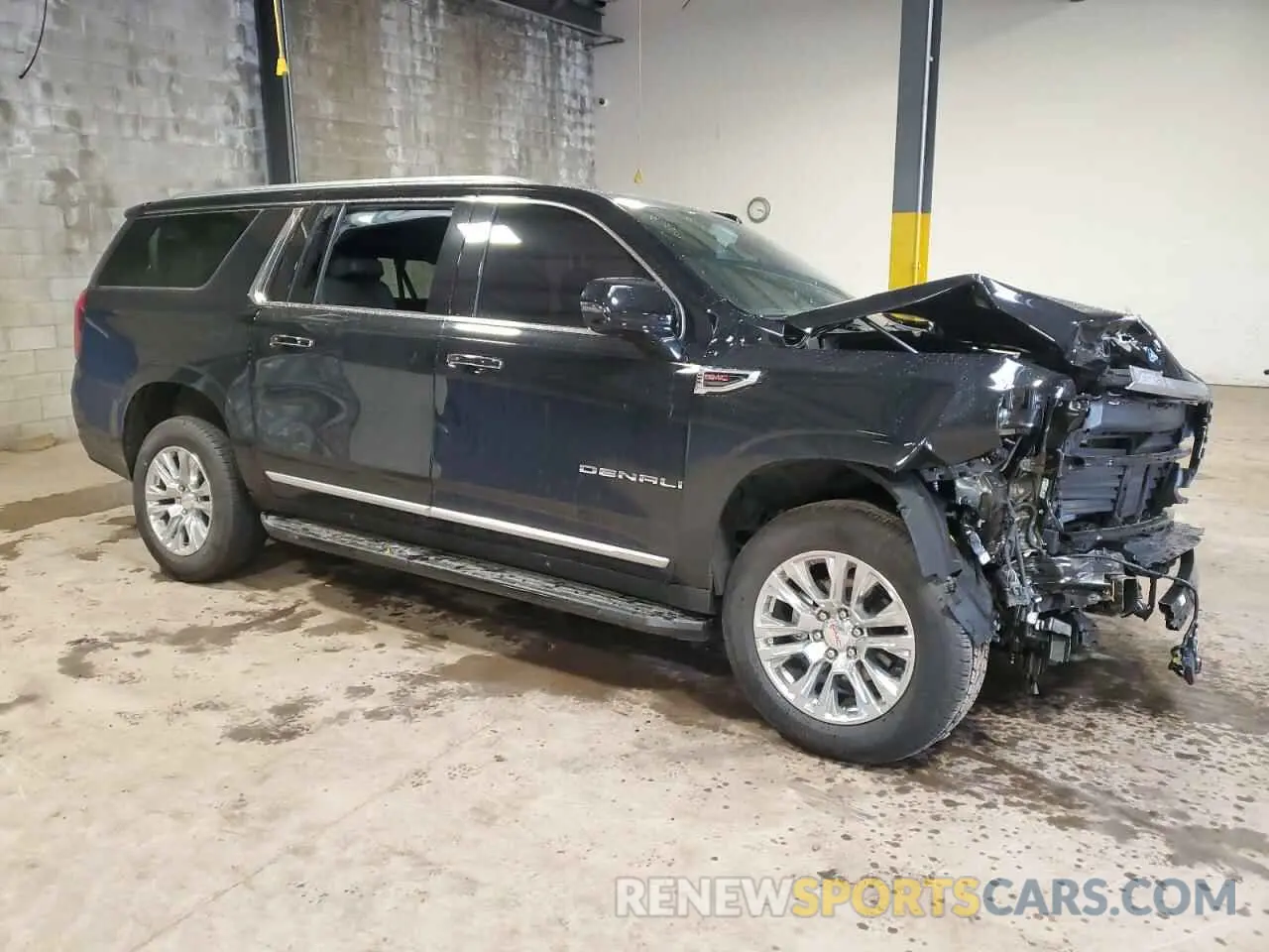 4 Photograph of a damaged car 1GKS2JRL9SR277626 GMC YUKON 2025
