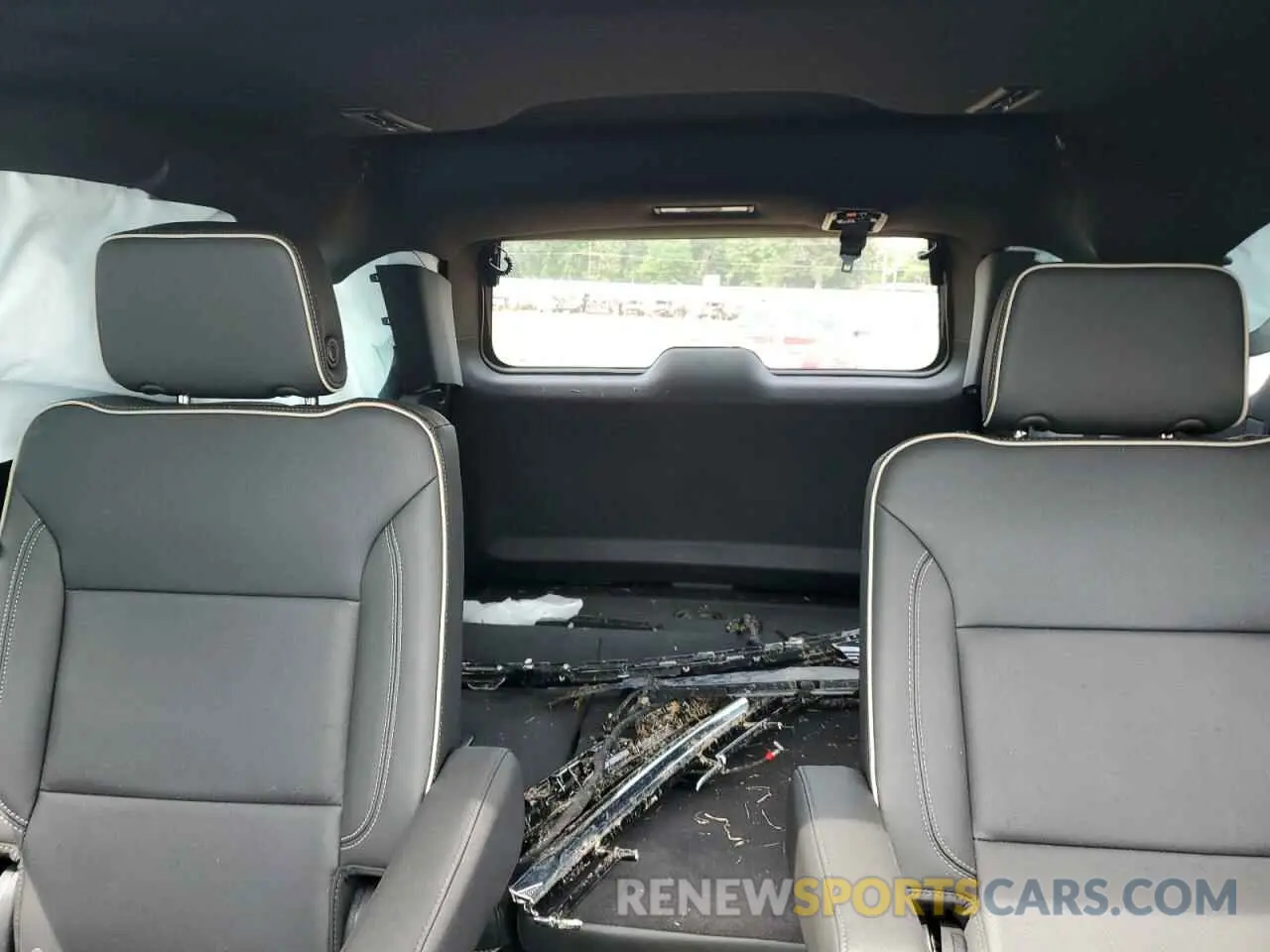 10 Photograph of a damaged car 1GKS2BRD3SR104361 GMC YUKON ELEV 2025