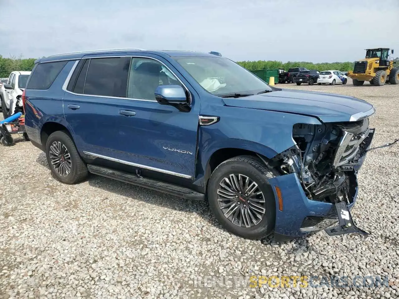 4 Photograph of a damaged car 1GKS2BRD3SR184499 GMC YUKON ELEV 2025