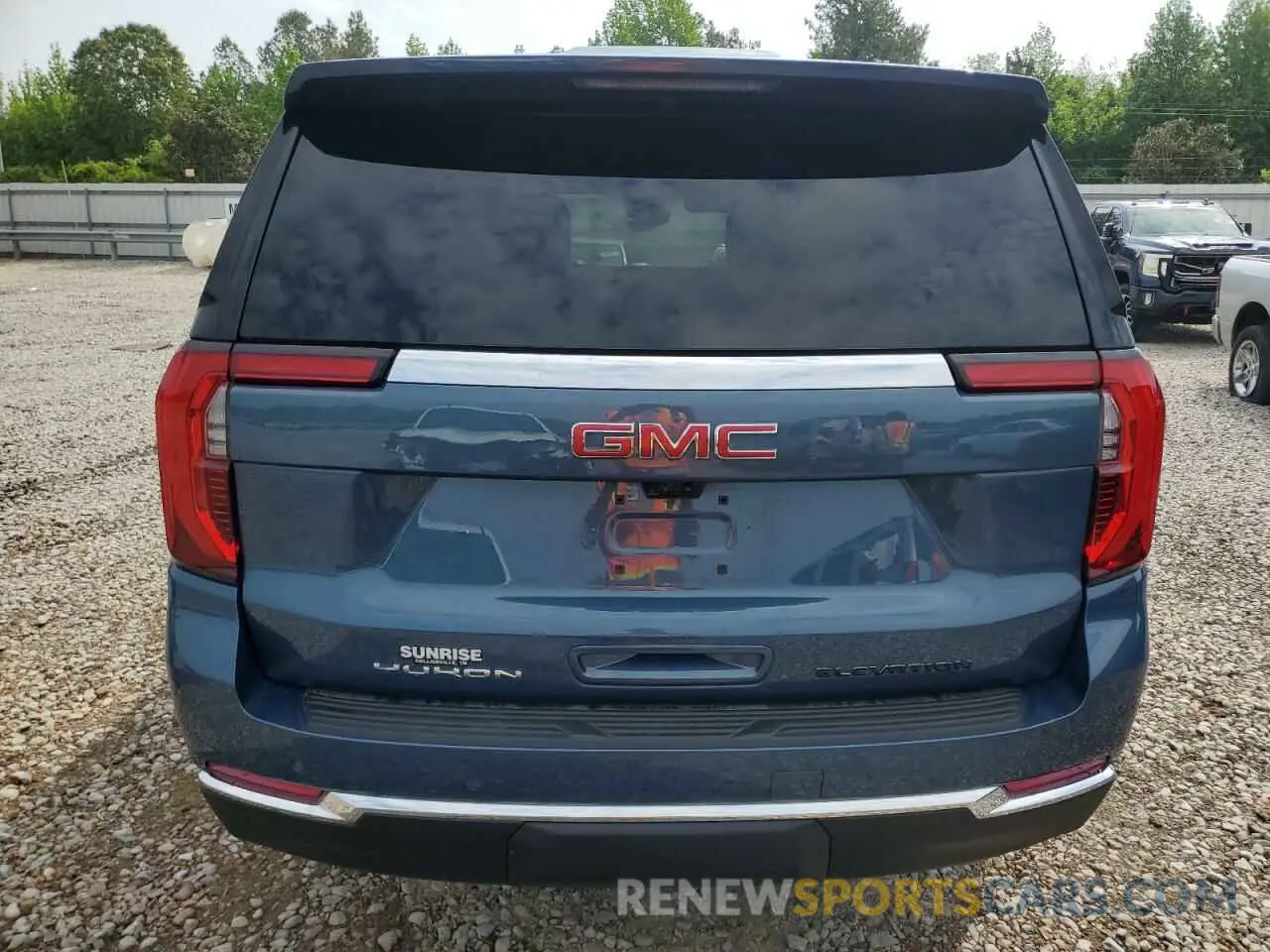 6 Photograph of a damaged car 1GKS2BRD3SR184499 GMC YUKON ELEV 2025