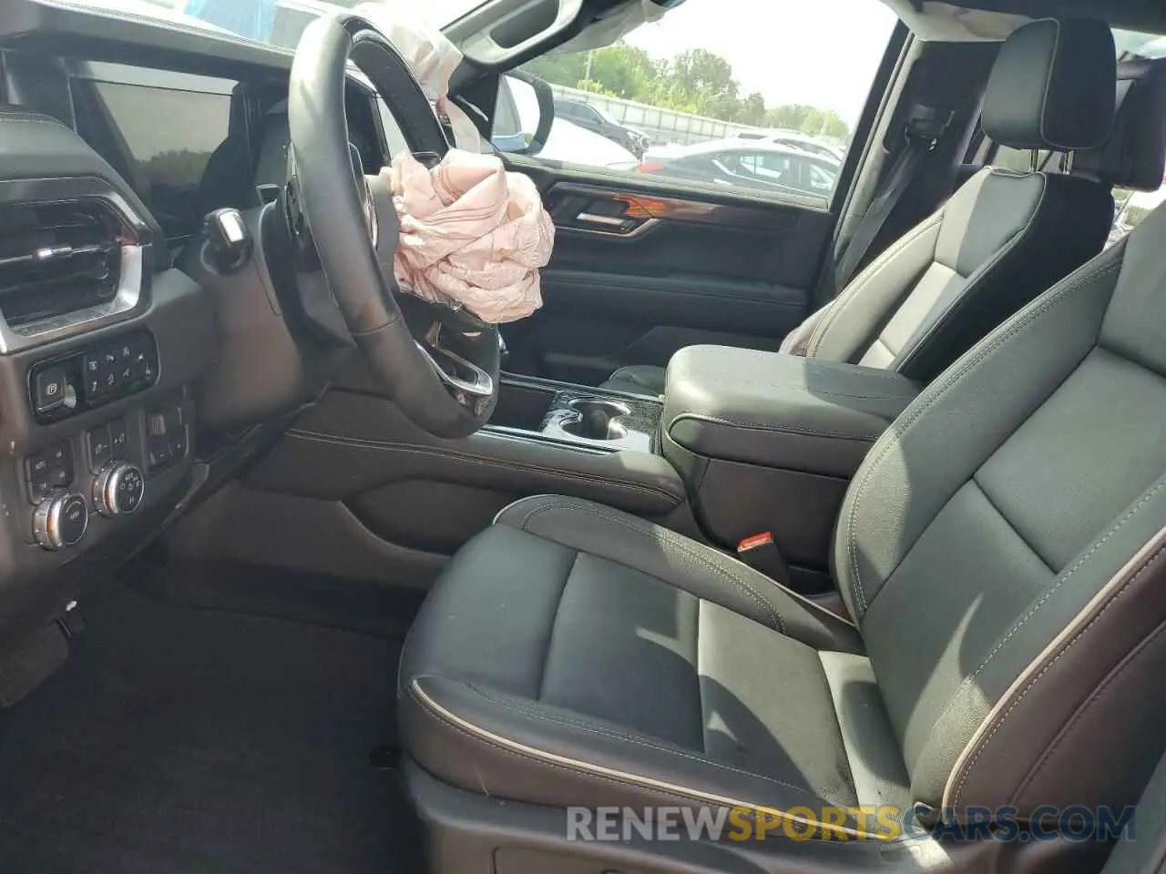7 Photograph of a damaged car 1GKS2BRD3SR184499 GMC YUKON ELEV 2025