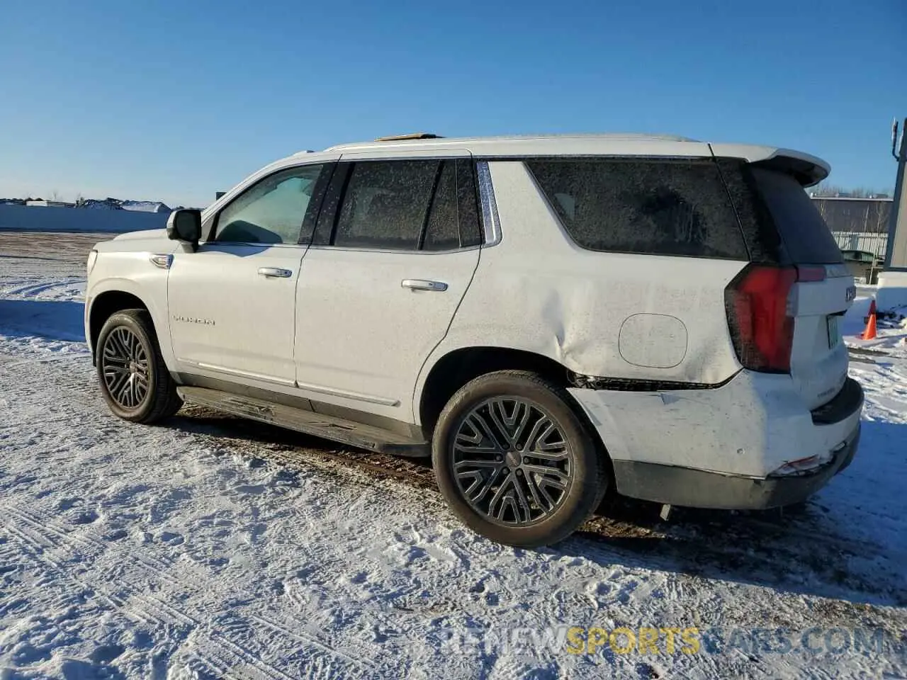 2 Photograph of a damaged car 1GKS2BRD5SR155019 GMC YUKON ELEV 2025