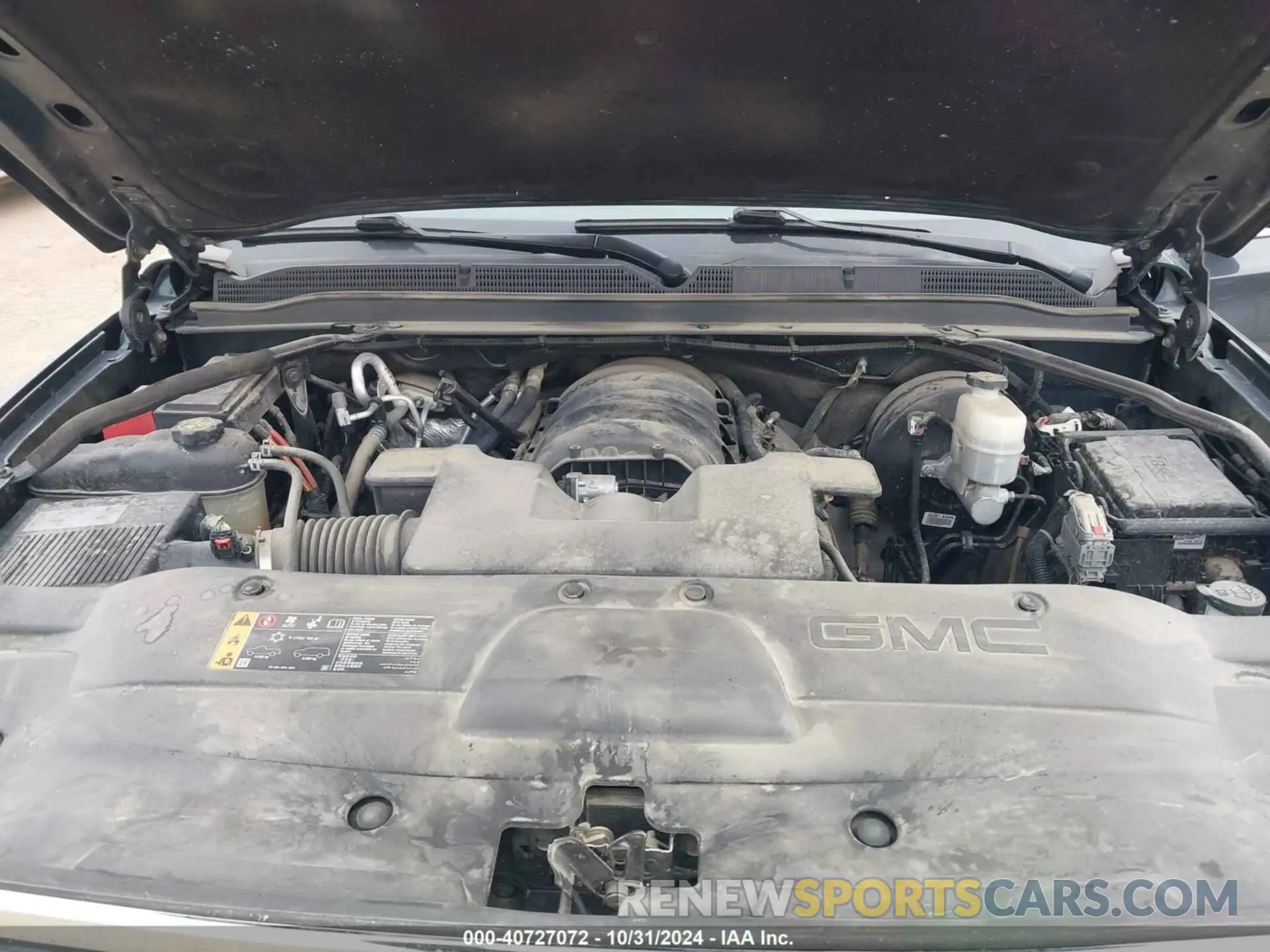 10 Photograph of a damaged car 1GKS2GKC0KR345860 GMC YUKON XL 2019