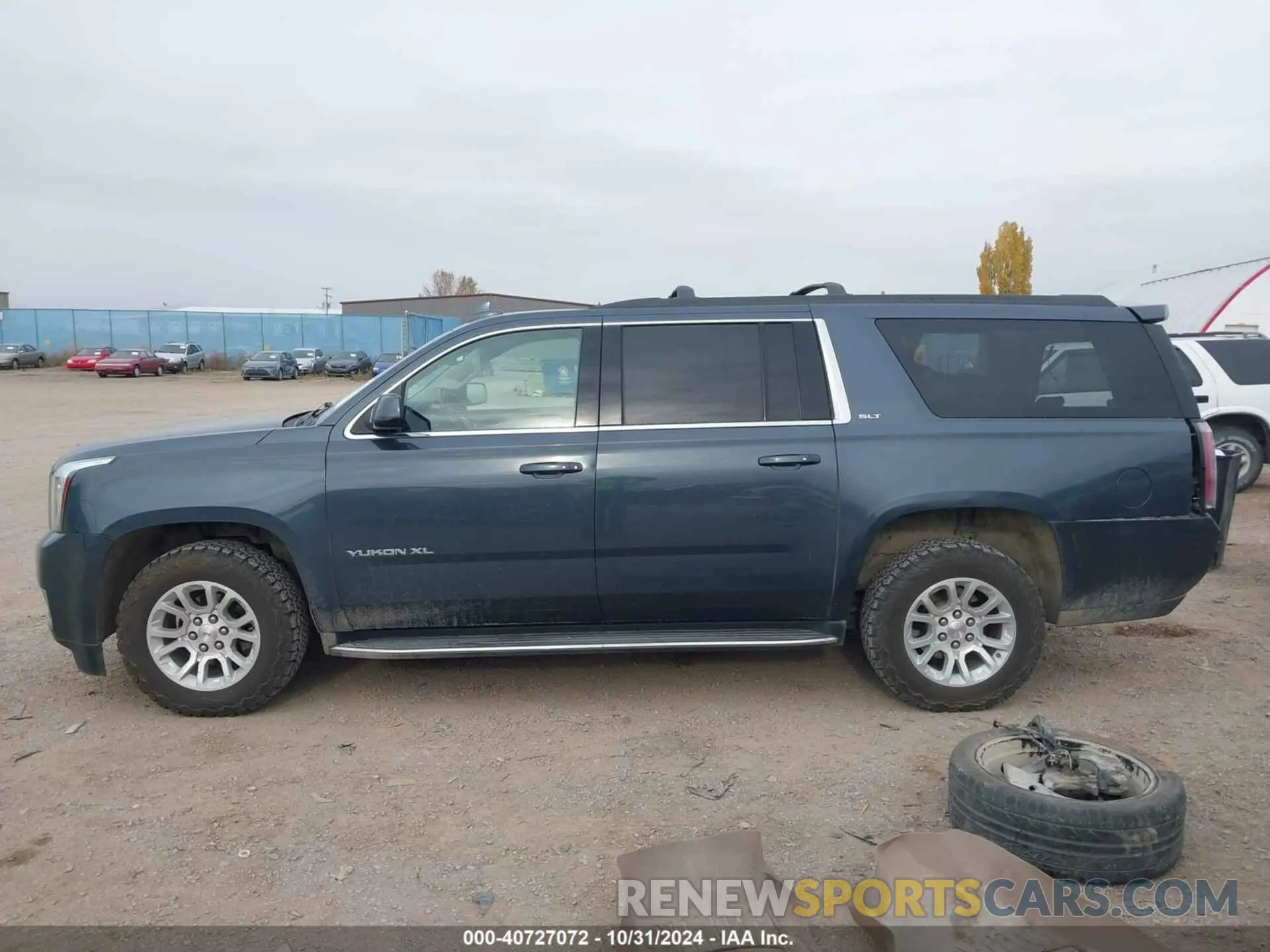 15 Photograph of a damaged car 1GKS2GKC0KR345860 GMC YUKON XL 2019