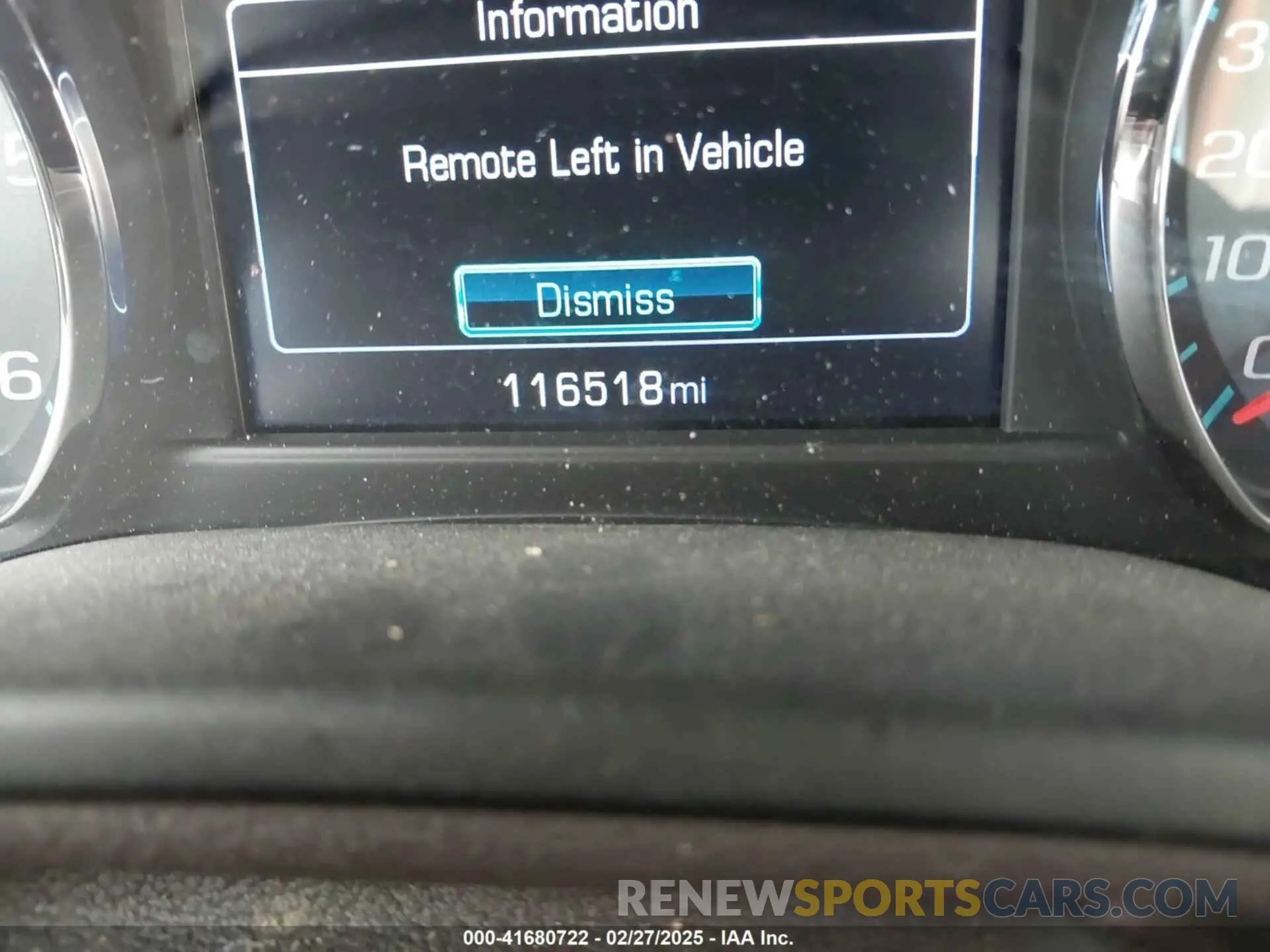 15 Photograph of a damaged car 1GKS2GKC2KR343513 GMC YUKON XL 2019