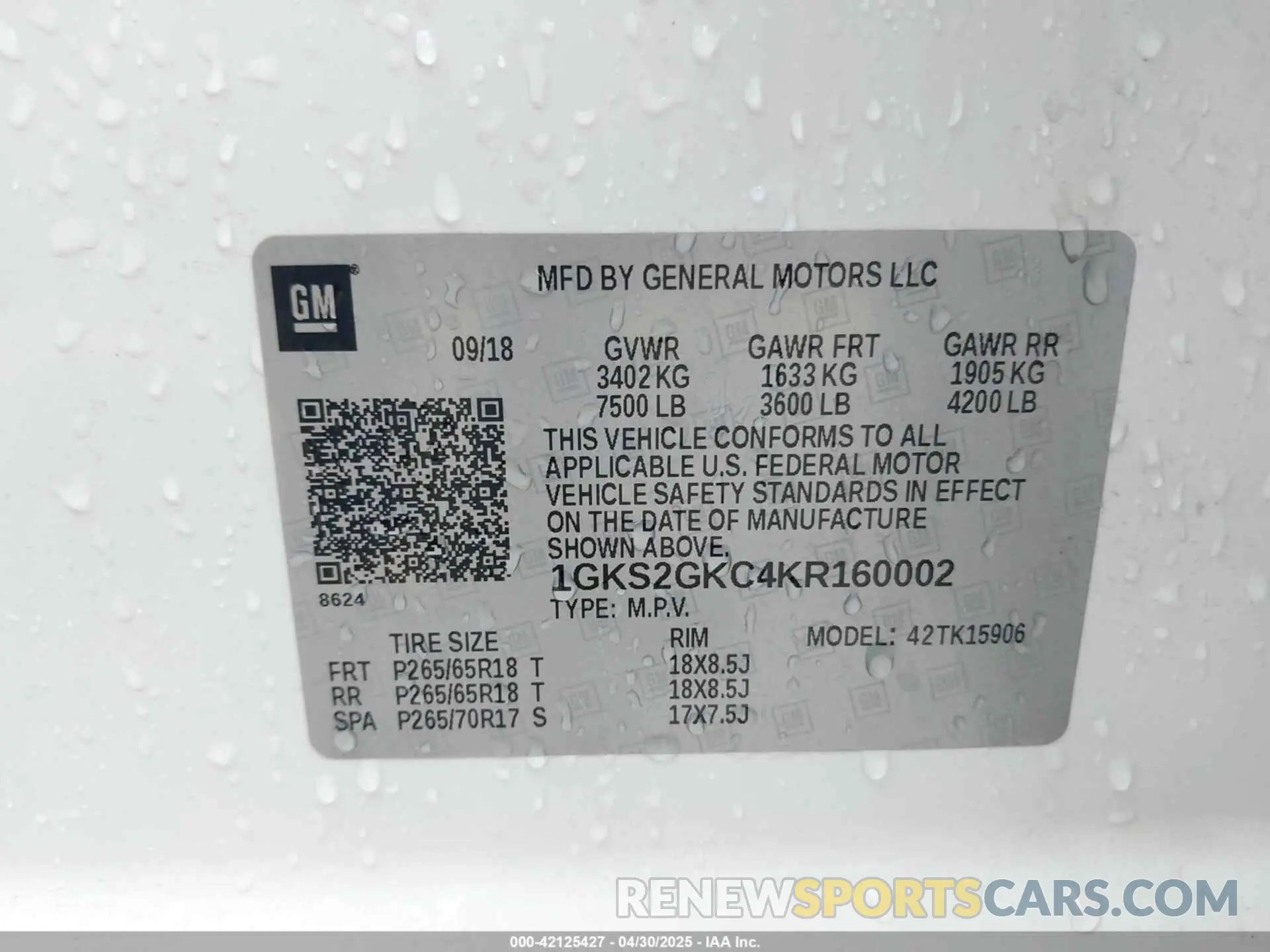 9 Photograph of a damaged car 1GKS2GKC4KR160002 GMC YUKON XL 2019