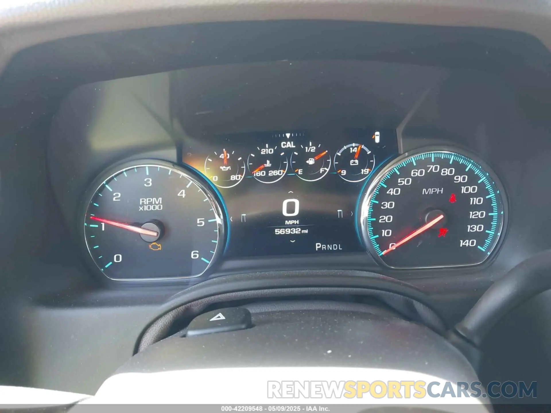 7 Photograph of a damaged car 1GKS2HKJ2KR387225 GMC YUKON XL 2019