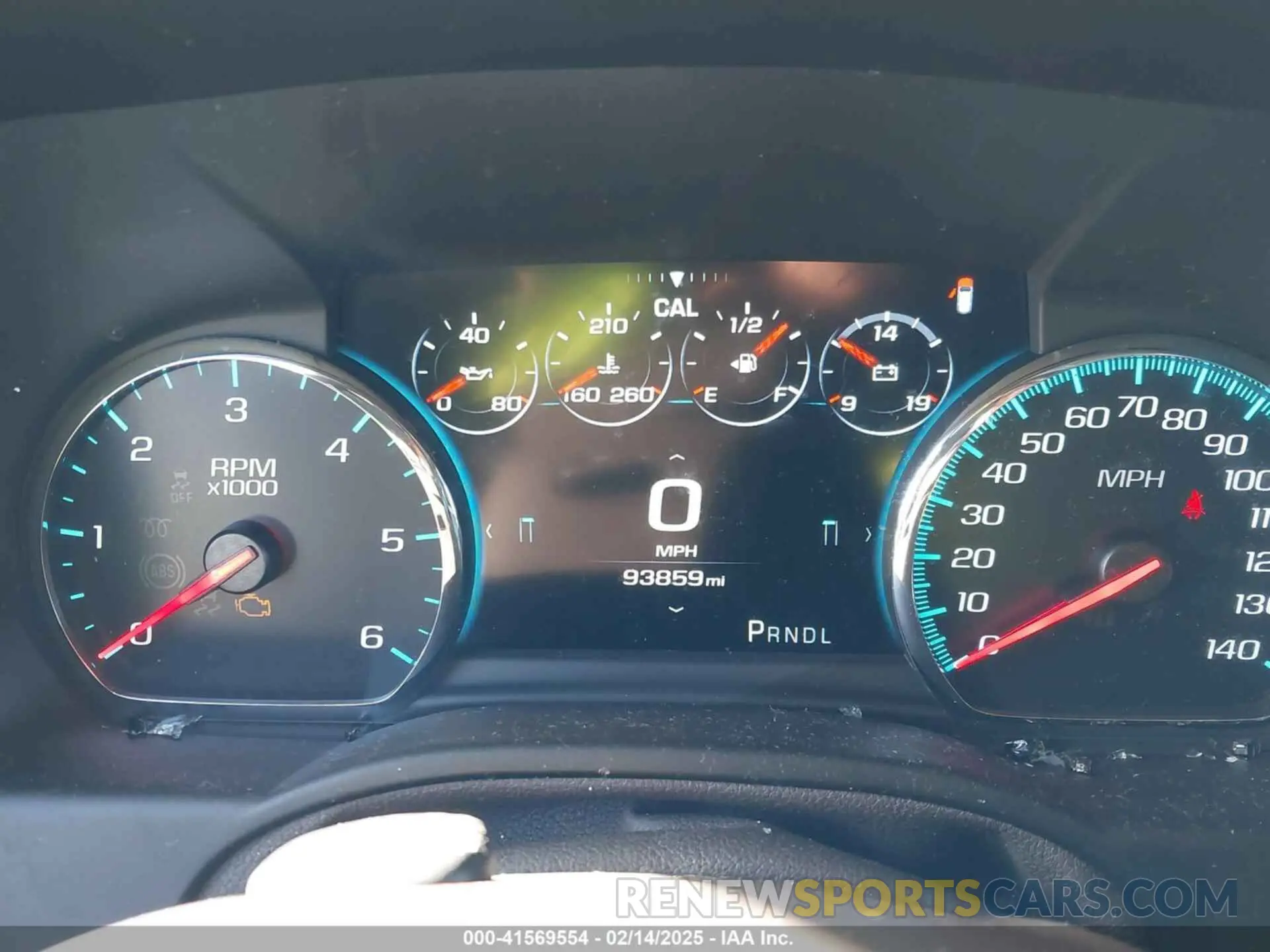 14 Photograph of a damaged car 1GKS2HKJ6KR191305 GMC YUKON XL 2019