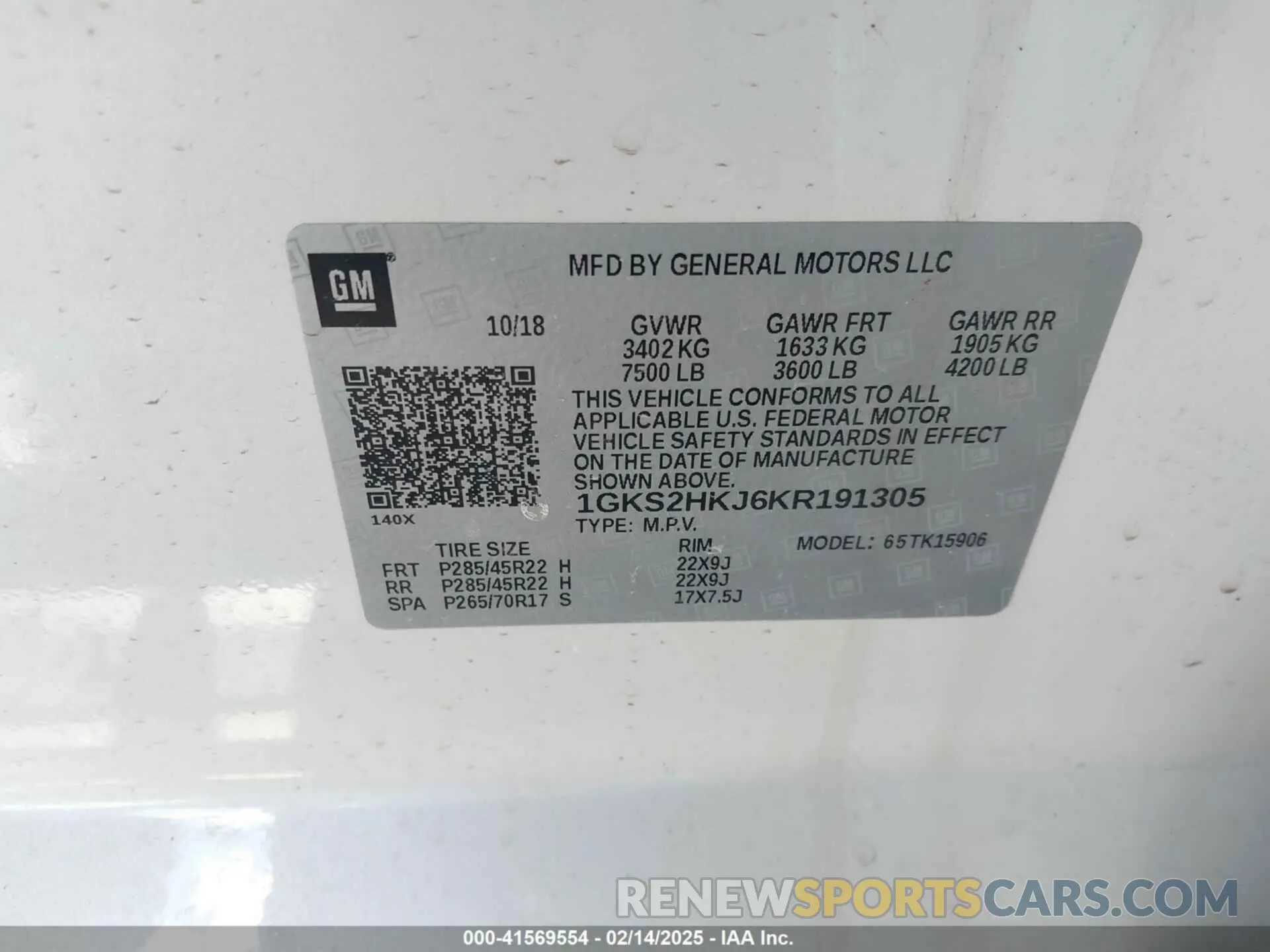 9 Photograph of a damaged car 1GKS2HKJ6KR191305 GMC YUKON XL 2019