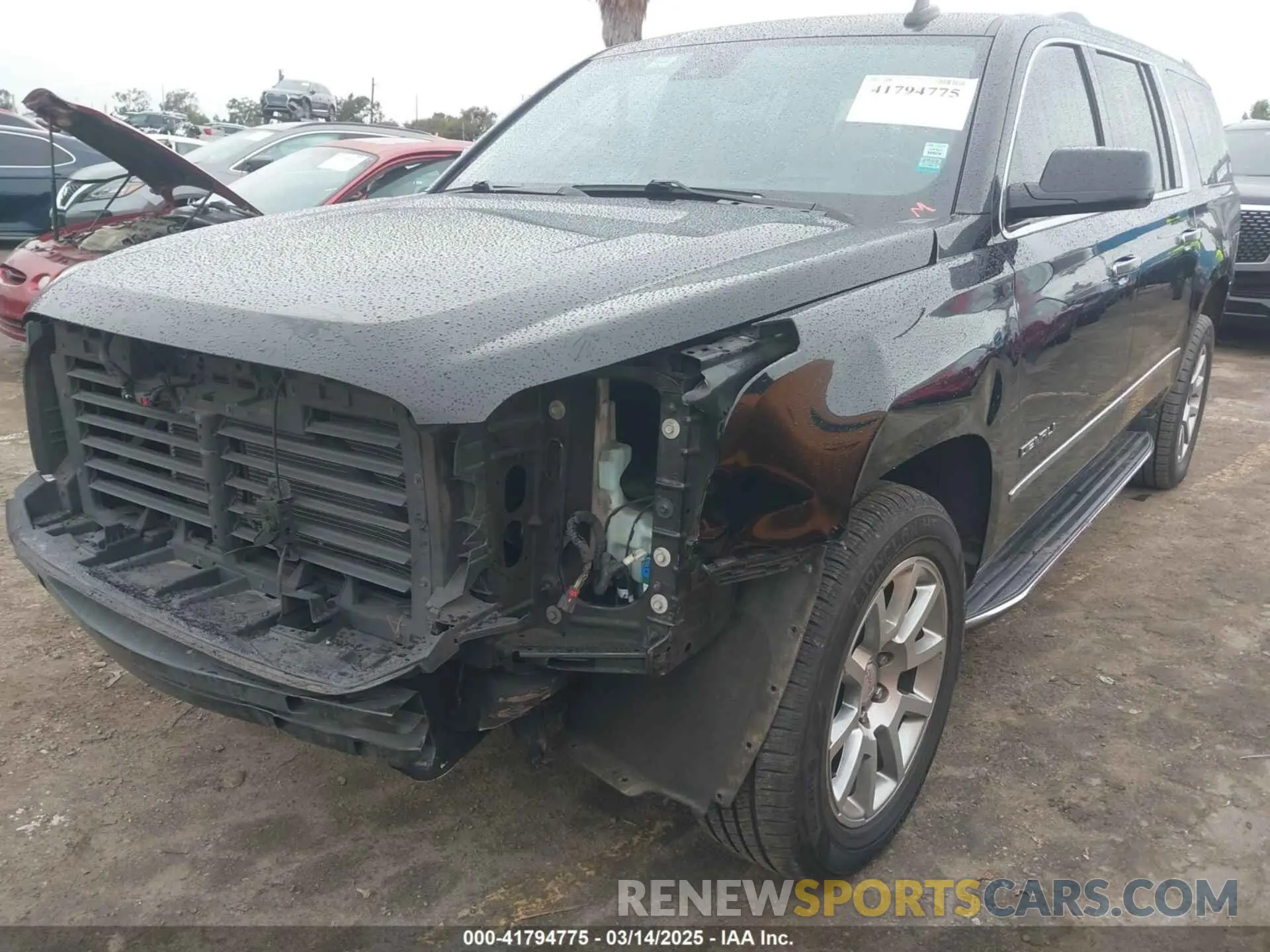 6 Photograph of a damaged car 1GKS1HKJ8LR181119 GMC YUKON XL 2020